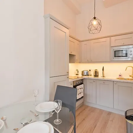 Prestigious Pembroke Street 5 Dublin